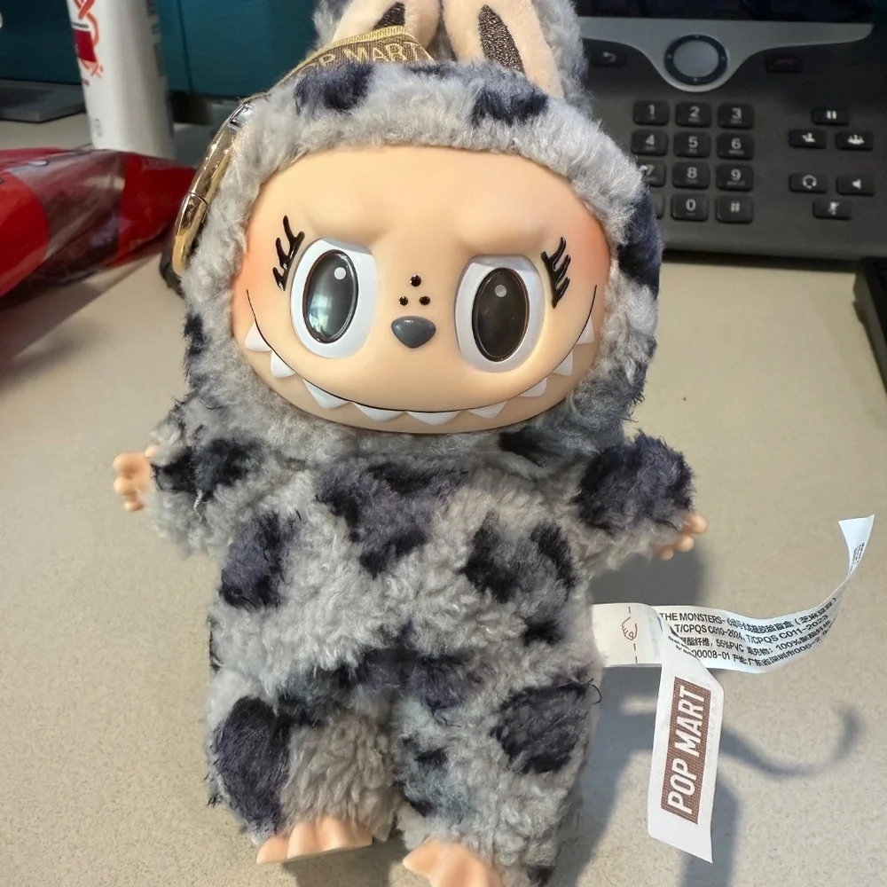 Custom Labubu - Picture 11 of 11